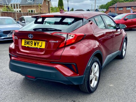 Toyota C-HR 1.8 C-HR Icon HEV CVT 5dr 7