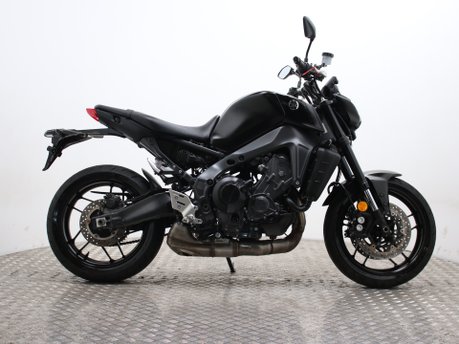 Yamaha MT-09 MT-09 (MTN890)