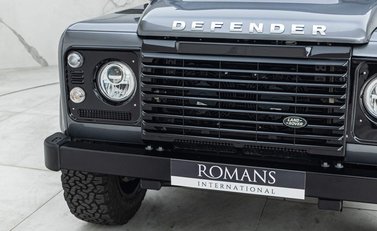 Land Rover Defender 110 Works V8 70th Edition 23