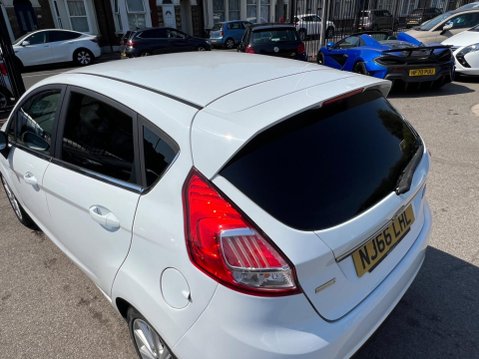 Ford Fiesta 1.0T EcoBoost Titanium Euro 6 (s/s) 5dr 16