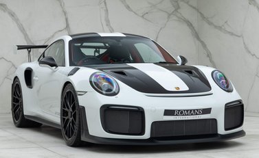 Porsche 911 GT2 RS (991) 2