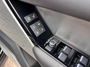 Land Rover Range Rover Velar 2.0 D240 R-Dynamic HSE Auto 4WD Euro 6 (s/s) 5dr 22