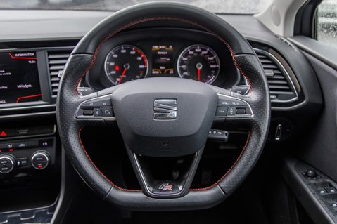 SEAT Leon TSI FR TECHNOLOGY 15