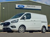 Ford Transit Custom SWB L1H1 Low Roof Limited 300 Air Con Cruise Sensors EURO 6 1
