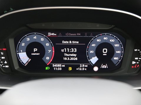 Audi Q3 1.5 TFSI CoD 35 S line S Tronic Euro 6 (s/s) 5dr 15