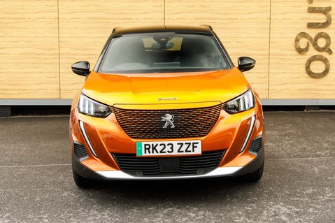 Peugeot 2008 GT 6
