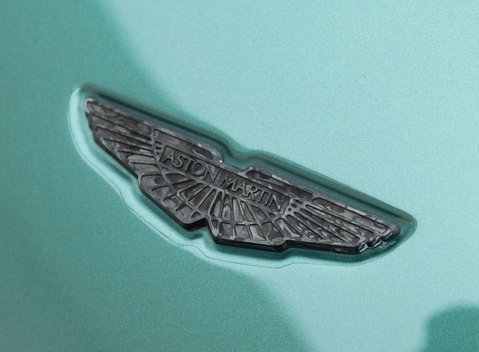 Aston Martin Vantage GT8 22