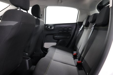 Citroen C3 PURETECH SHINE S/S 40