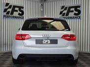 Audi RS4 4.2 FSI V8 Estate 5dr Petrol S Tronic quattro Euro 5 (450 ps) 38