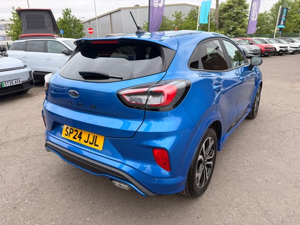 Ford Puma ST-LINE MHEV 8