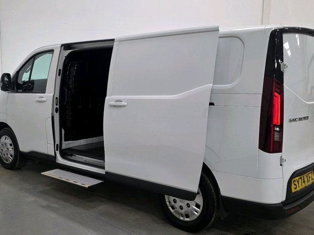 Maxus Deliver 7 Maxus Deliver 7 L2 H1 Van 12