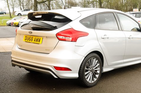 Ford Focus ST-LINE 10