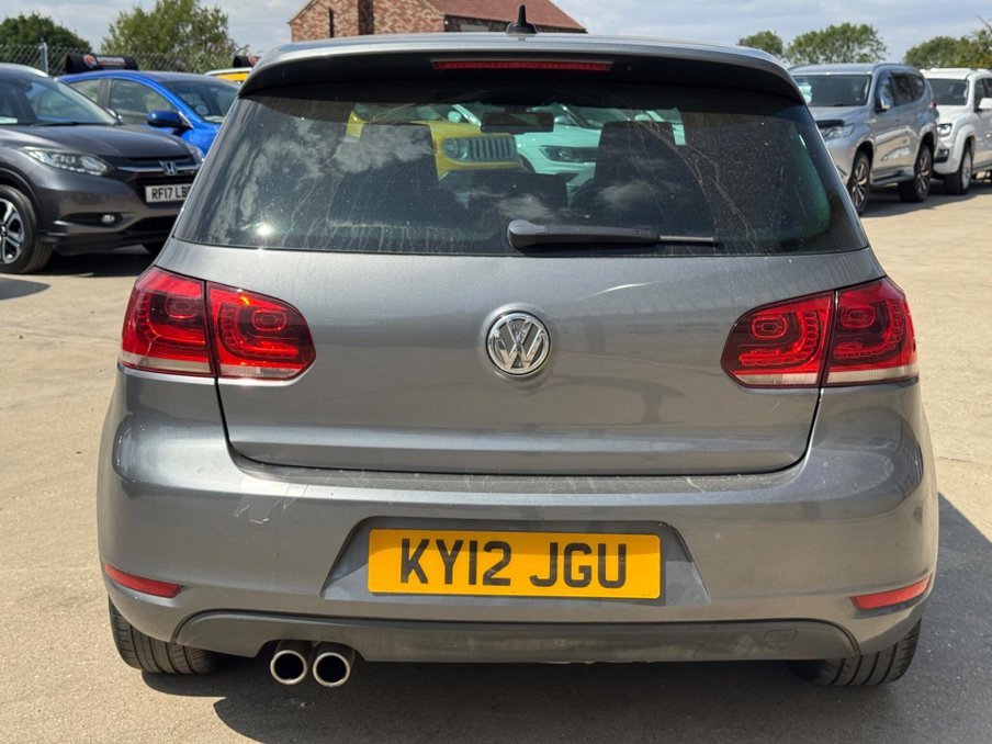 2012 Volkswagen Golf — image 8