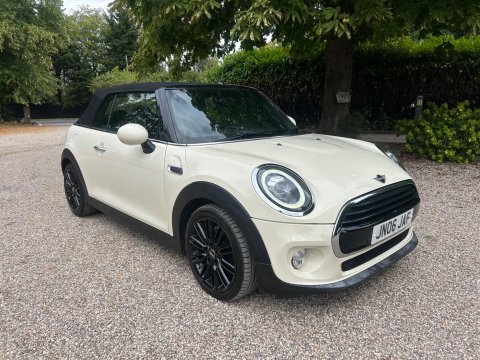 Mini Convertible 1.5 Cooper Euro 6 (s/s) 2dr 2