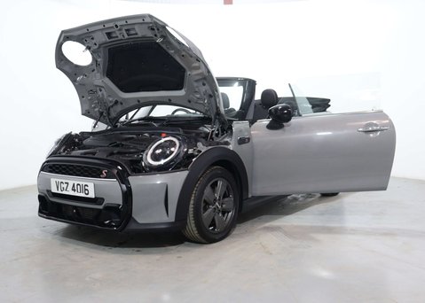 Mini Convertible 2.0 Cooper S Classic Auto 2dr 52