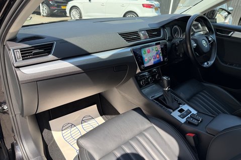 Skoda Superb SE TECHNOLOGY IV DSG - 11 SERVICES AT SKODA -HYBRID AUTOMATIC ESTATE 22