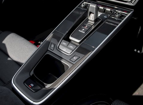 Porsche 911 Turbo S Cabriolet (992) 21