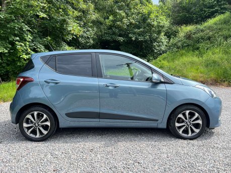 Hyundai i10 1.2 i10 Premium SE 5dr 3