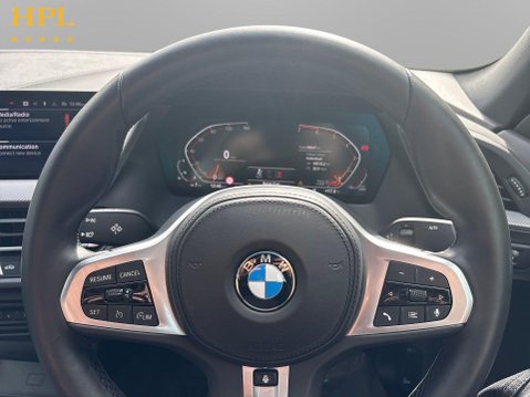 BMW 2 Series 1.5 218i M Sport Saloon 4dr Petrol Manual Euro 6 (s/s) (136 ps) Alloys - Bl 13