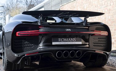 Bugatti Chiron Sport 'Noire Edition' 25