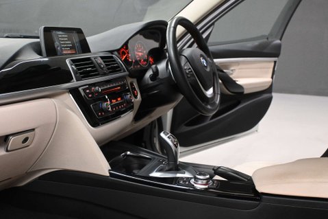 BMW 3 Series 2.0 320I Sport Auto 5dr 27