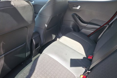 Ford Fiesta TITANIUM X..AUTOMATIC..4 SERVICES LAST ONE 25000 MILES.. 15