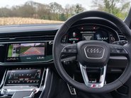 Audi SQ8 TFSI V8 Vorsprung 12