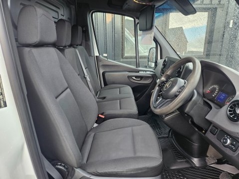 Mercedes-Benz Sprinter 315 CDI PROGRESSIVE 7