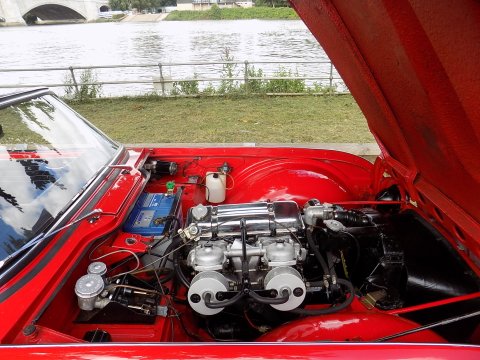 Triumph TR4 Sports 8
