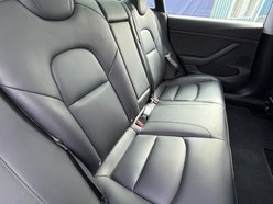 Tesla Model 3 Saloon 4dr Electric Auto RWD (241 bhp) 25