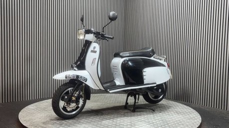 Royal Alloy GT 125 i Scooter Petrol CVT Euro 4 (10 ps) 3