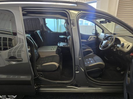 Citroen Berlingo Multispace E-HDI XTR ETG6 26