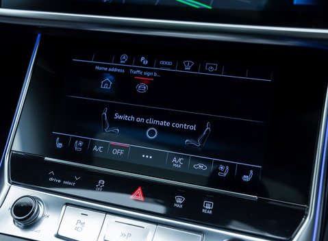 Audi RS6 AVANT PERFORMANCE CARBON VORSPRUNG 26