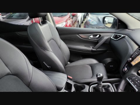 Nissan Qashqai TEKNA DIG-T 16