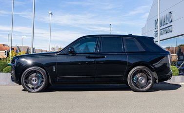 Rolls-Royce Cullinan Series II Black Badge 2