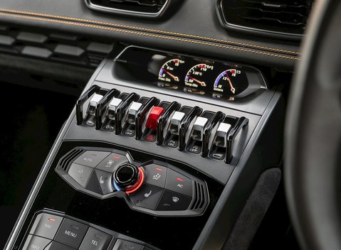 Lamborghini Huracan LP610-4 16