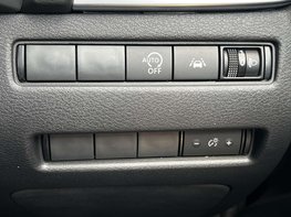 Nissan Qashqai 1.3 Qashqai Acenta Premium DiG-T MHEV CVT 5dr 64
