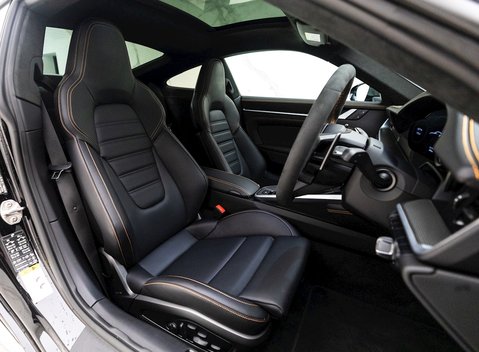 Porsche 911 (992) Turbo S 10