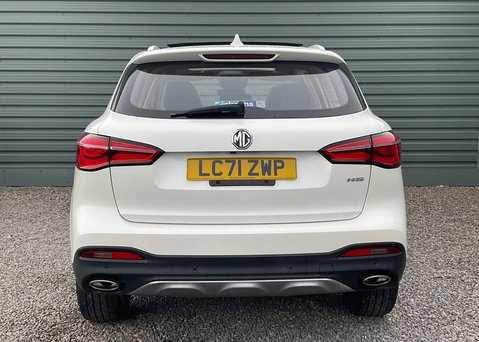 MG HS 1.5 T-GDI EXCLUSIVE 9