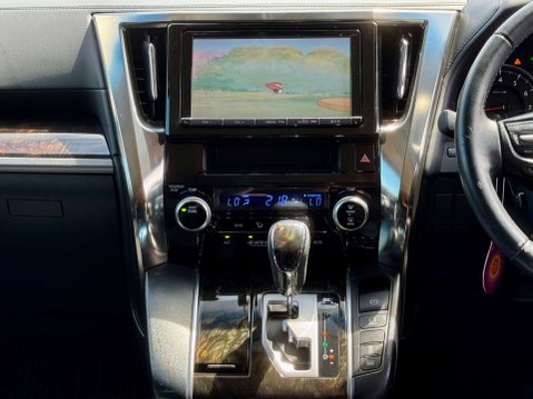 Toyota Vellfire 2.5 PETROL Z A EDITION 7 SEATS 10