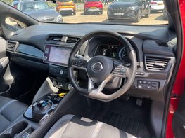 Nissan LEAF Leaf Tekna 5dr 110kw 39kwh (Automatic) 17