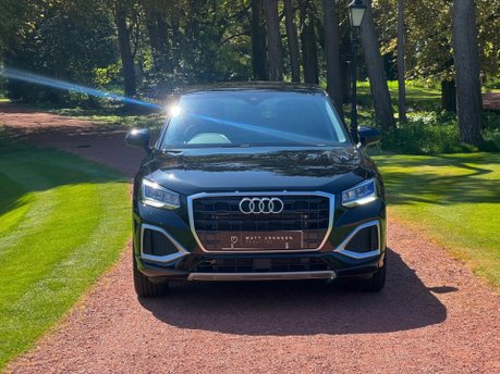 Audi Q2 TFSI SPORT 22