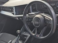 Audi A1 SPORTBACK TFSI S LINE 18