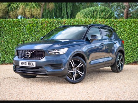 Volvo XC40 2.0 XC40 R-Design B4 MHEV AWD Auto 4WD 5dr