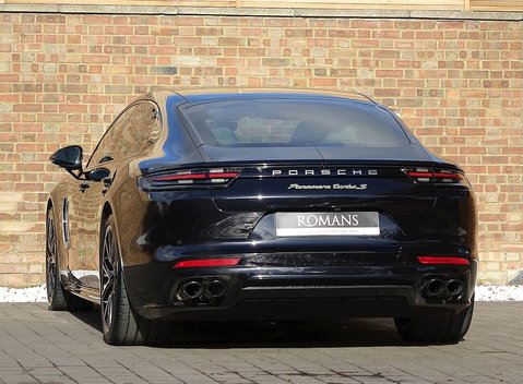 Porsche Panamera Turbo S E-Hybrid 11
