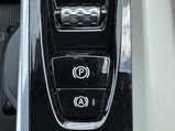 Volvo XC60 2.0 B4 MHEV Momentum Auto AWD Euro 6 (s/s) 5dr 33