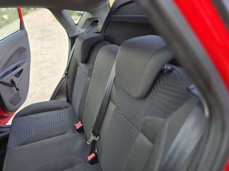 Ford Fiesta 1.0T EcoBoost Zetec Hatchback 5dr Petrol Powershift Euro 6 (100 ps) 21