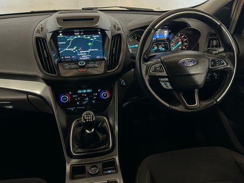 Ford Kuga ZETEC TDCI 12