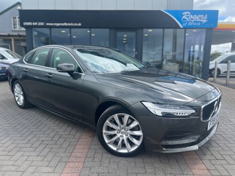 Volvo S90 2.0 T4 MOMENTUM PLUS AUTO