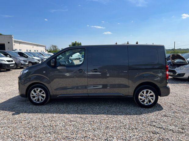 Citroen Dispatch MWB L2H1 (SOLD) Low Roof Driver 3100 Air Con Cruise EURO 6 NO VAT 1